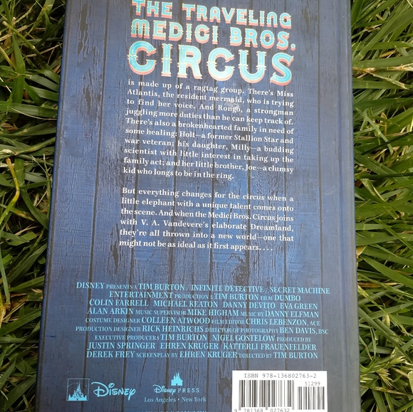 NEW! Dumbo Book (Circus of Dreams) - Picture 2 of 4